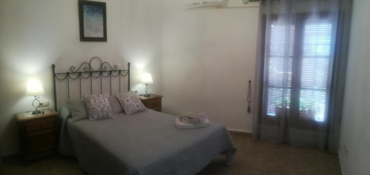 Casa Ana, Fantásticas vistas al pueblo, el mar y la montaña Frigiliana Exterior foto