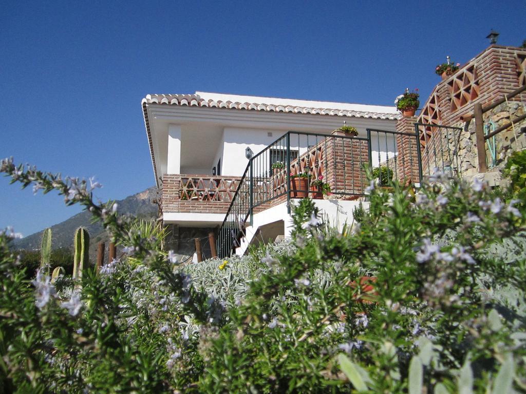Casa Ana, Fantásticas vistas al pueblo, el mar y la montaña Frigiliana Quarto foto